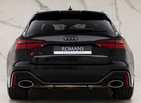 Audi RS6 Avant Carbon Black 5