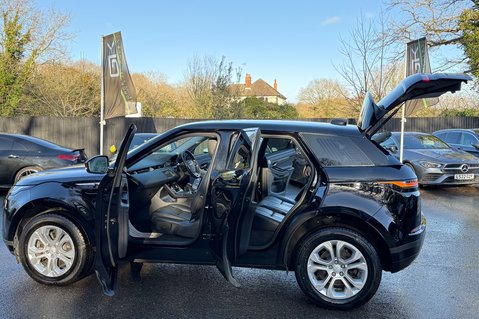Land Rover Range Rover Evoque S MHEV - MERIDIAN SOUND SYSTEM - CAMERA - APPLE CAR PLAY -FULL HISTORY 18