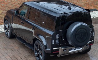 Land Rover Defender 110 X P400 9