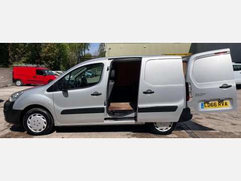 Citroen Berlingo 1.6 BlueHDi 625 Enterprise Panel Van 5dr Diesel Manual L1 (112 g/km, 75 bhp 16
