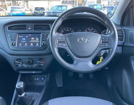 Hyundai i20 1.2 i20 SE MPI 5dr 18