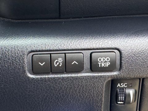 Lexus Is 2.5 300h Executive Edition E-CVT Euro 6 (s/s) 4dr 35