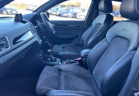 Audi Q3 2.0 TDI QUATTRO BLACK EDITION AUTO 29