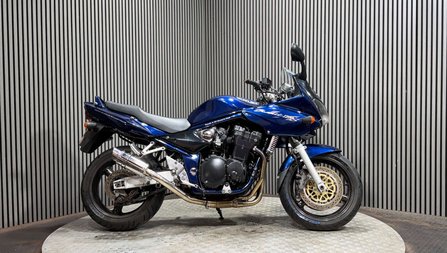 Suzuki Bandit 1200 GSF S 2002 30K RUNNING PROJECT BIKE SPARES OR REPAIR 1200CC