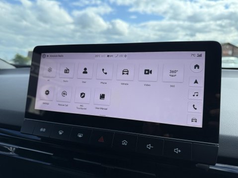 MG MG4 64kWh Trophy Long Range Hatchback 5dr Electric Auto (203 ps) 40