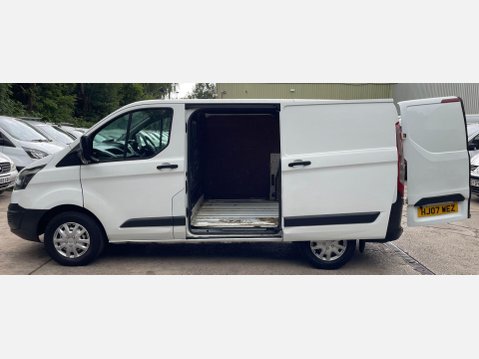Ford Transit Custom 2.2 TDCi 270 ECOnetic Panel Van 5dr Diesel Manual L1 H1 (162 g/km, 98 bhp) 16