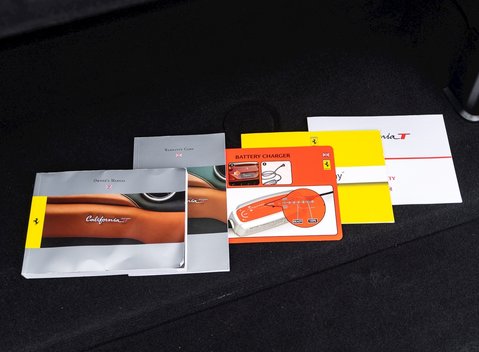 Ferrari California T 33