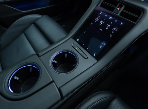 Porsche Taycan 4S 22