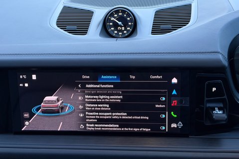 Porsche Cayenne V6 S E-HYBRID BLACK EDITION - PANORAMIC ROOF - AS NEW CONDITION 53