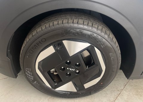 Kia EV3 150kW AIR 81.4kWh 17