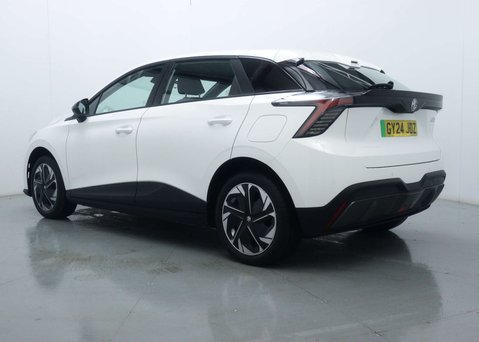 MG MG4 64kWh SE Long Range Hatchback 5dr Electric Auto (203 ps) 11