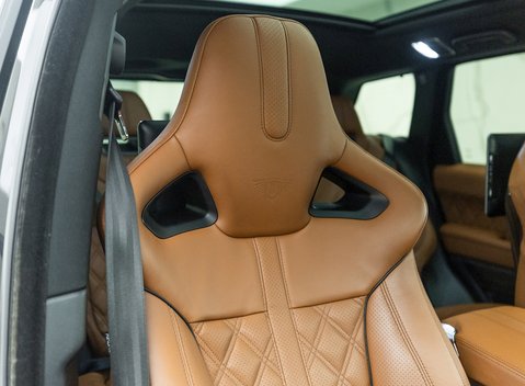 Land Rover Range Rover Sport 5.0 SVR URBAN 11