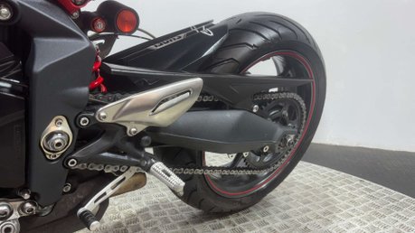 Triumph Street Triple R 2014 ONLY 15K NEW MOT ARROW EXHAUST VERY CLEAN NAKED 7