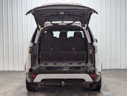 Land Rover Discovery 3.0 Discovery R-Dynamic S D MHEV Auto 4WD 5dr 44