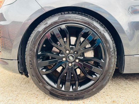 Land Rover Range Rover Sport 3.0 D300 MHEV HSE Dynamic Black SUV 5dr Diesel Auto 4WD Euro 6 (s/s) (300 p 14
