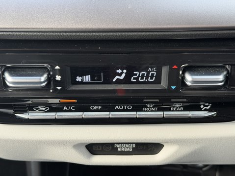 Suzuki Swift 1.2 Mild Hybrid Ultra 5dr CVT 27