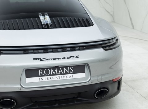 Porsche 911 (992) Carrera 4 GTS 24