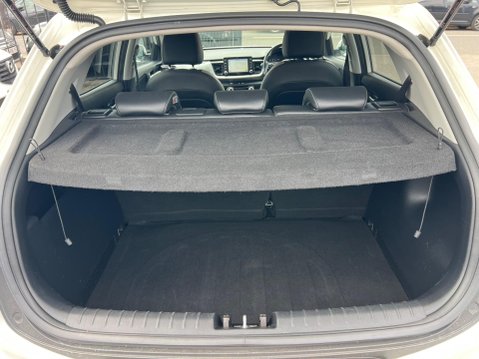 Kia Stonic 1.0 T-GDi 3 Euro 6 (s/s) 5dr 29