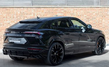 Lamborghini Urus 7