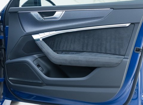 Audi RS6 AVANT PERFORMANCE CARBON VORSPRUNG 30