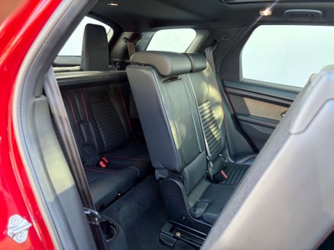 Land Rover Discovery Sport 2.0 Discovery Sport R-Dynamic HSE D Auto 4WD 5dr 29