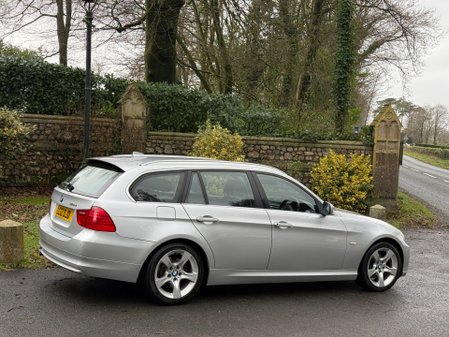 BMW 3 Series 318D EXCLUSIVE EDITION TOURING 5