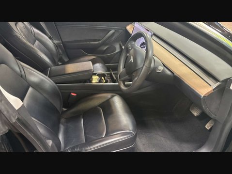 Tesla Model 3 Model 3 Standard Range + 4dr 9