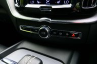 Volvo XC60 2.0 XC60 R-Design B5 MHEV AWD Auto 4WD 5dr 37