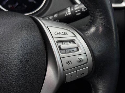 Nissan X-Trail 1.6 dCi Tekna XTRON Euro 5 (s/s) 5dr 93