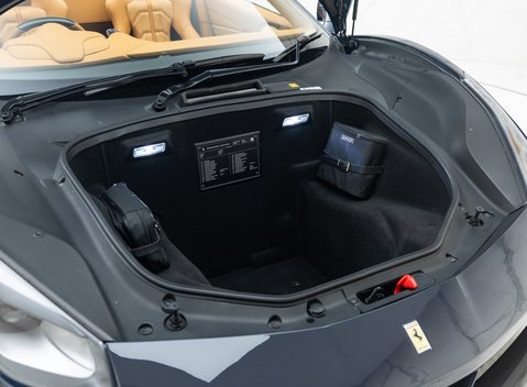 Ferrari 488 SPIDER 58