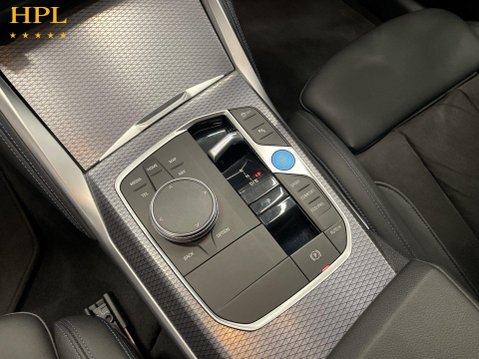 BMW i4 40 83.9kWh M Sport Gran Coupe 5dr Electric Auto eDrive (340 ps) Parking Cam 17