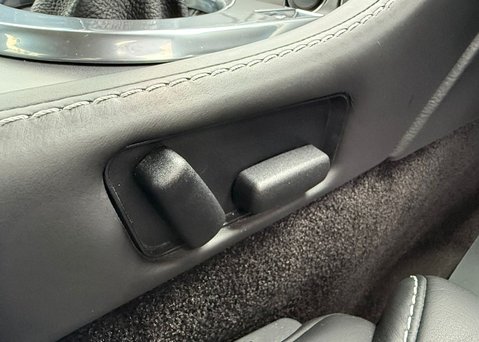 Aston Martin Vantage 4.7 V8 Euro 5 (420) 2dr 20