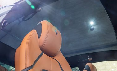 Ferrari GTC4 Lusso T 9