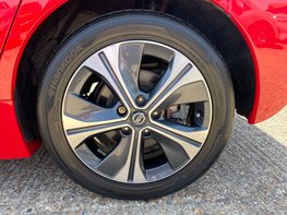 Nissan LEAF Leaf Tekna 5dr 110kw 39kwh (Automatic) 15