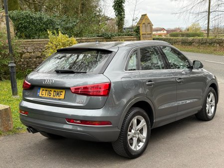 Audi Q3 TDI QUATTRO SE 12
