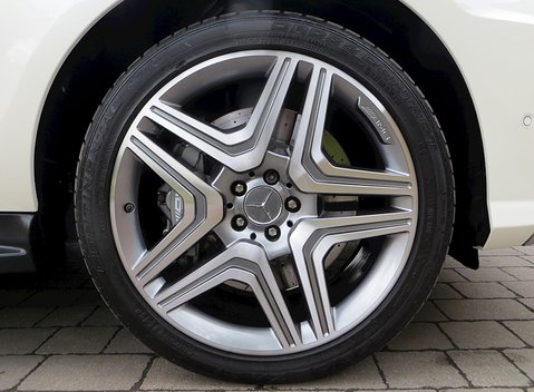 Mercedes-Benz M Class AMG 11