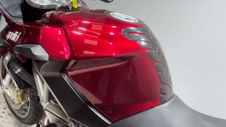 Aprilia Shiver GT 2011 ONLY 20K 1 OWNER NEW MOT VERY CLEAN SUPERMOTO 750CC 13