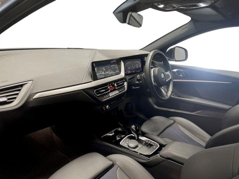 BMW 1 Series 1.5 118i M Sport (LCP) Hatchback 5dr Petrol DCT Euro 6 (s/s) (136 ps) 15
