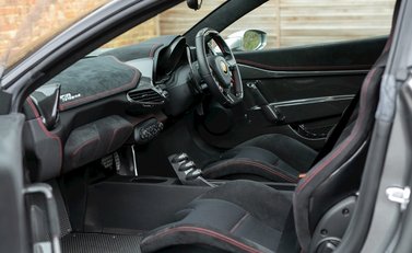 Ferrari 458 Speciale 13