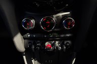 Mini Hatch COOPER.. 6 SERVICES..DAB..SAT NAV..HEATED SAETS..STUNNING EXAMPLE 19