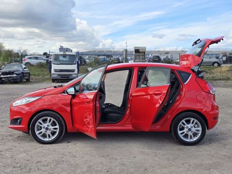 Ford Fiesta 1.0T EcoBoost Zetec Hatchback 5dr Petrol Powershift Euro 6 (100 ps) 11