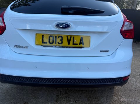 Ford Focus 1.0T EcoBoost Zetec Hatchback 5dr Petrol Manual Euro 5 (s/s) (125 ps) 12