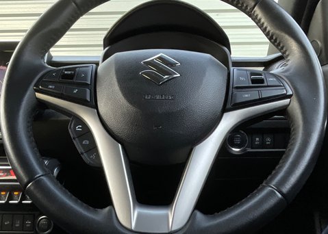 Suzuki Ignis SZ5 DUALJET ALLGRIP MHEV 24