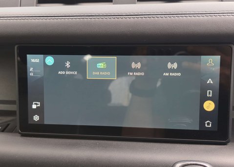 Land Rover Defender 2.0 Defender X-Dynamic HSE Auto 4WD 5dr 27