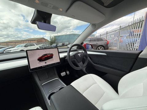 Tesla Model Y (Dual Motor) Performance SUV 5dr Electric Auto 4WDE (426 bhp) 28