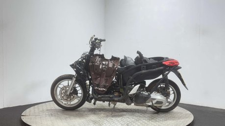 Piaggio Medley 2019 NON RUNNING PROJECT SCOOTER BREAKER PARTS BIKE 125CC 4