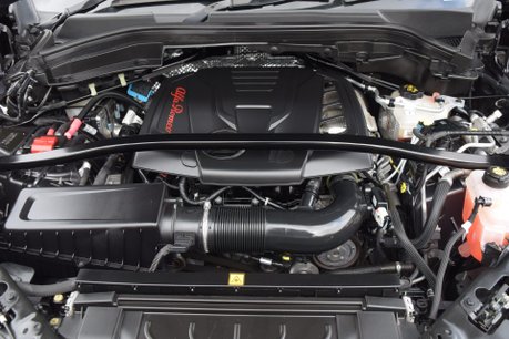 Alfa Romeo Stelvio Tb Veloce 13