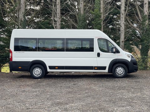 Citroen Relay 40 L4H2 17seat Flexilite minibus with mesh ramp, sensors. Euro 6. Non-D1. 9