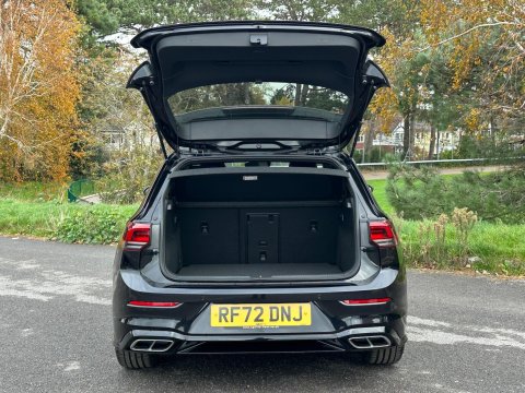 Volkswagen Golf 1.5 TSI R-Line Euro 6 (s/s) 5dr 13