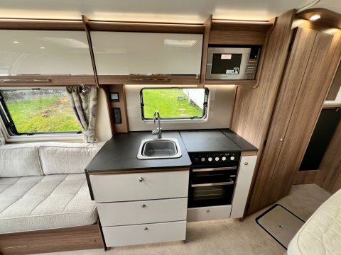 Bailey Unicorn Valencia 21